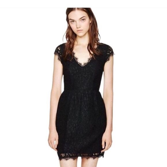 Aritzia Babaton Black Tobias cap sleeve v-neck Lace Mini Dress‎ size 2 - Picture 1 of 15